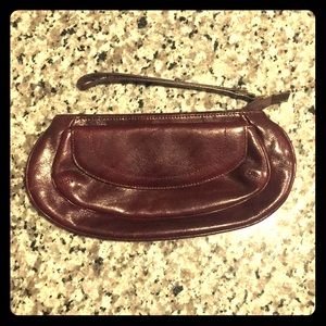 Mahogany colored leather Brahmin wristlet!